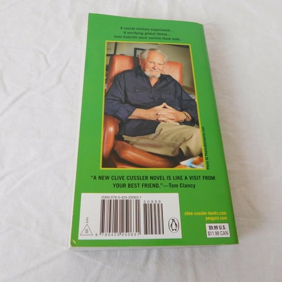 Lot of 3 Clive Cussler PB Valhalla Rising Dirk Pitt Kingdom Fargo Mirage Oregon - Picture 6 of 10